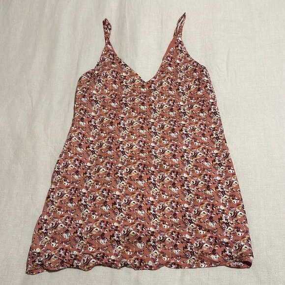 Forever 21 Floral Dress - Size Medium - Picture 2 of 6